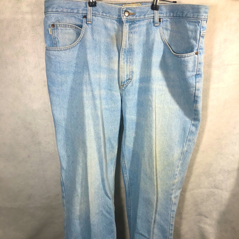 L.L bean natural fit 38x29 jeans